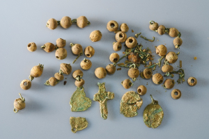 Archaeological digs in Pacific Northwest uncover Catholic artifacts