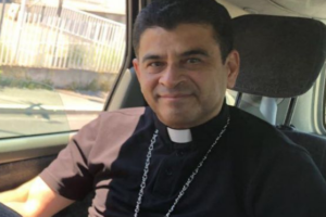 Nicaraguan human rights advocate asks British Parliament to help release Bishop Álvarez