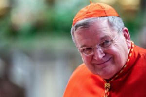 Cardinal Burke off COVID-19 ventilator and back in hospital room, family says