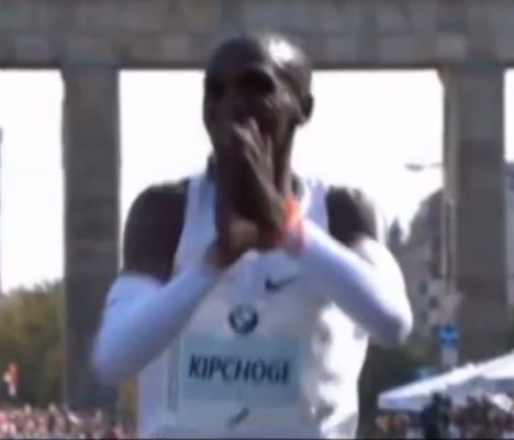 Catholic Business Profile: Eliud Kipchoge humbly smashes Marathon World Record, says it's "heart and mind" that win the race