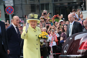 Queen Elizabeth II Meets the Queen of Heaven…poignantly, on Mary’s Birthday