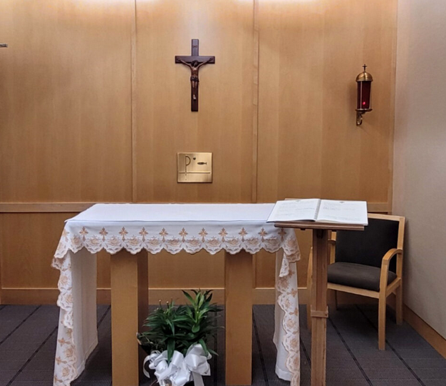 Feds Tell Catholic Hospital to Blow Out Sanctuary Light or Patients in Need Lose Funding f