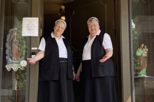 “A Chocolate Chip Cookie and a Hail Mary” approach results in Abortions slowing to a trickle at St. Louis clinic after Convent opens across the street
