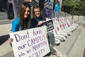 Students for Life thank CA Governor Brown for vetoing CA Senate Bill 320